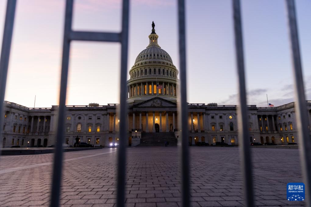 美国联邦政府“停摆”创纪录