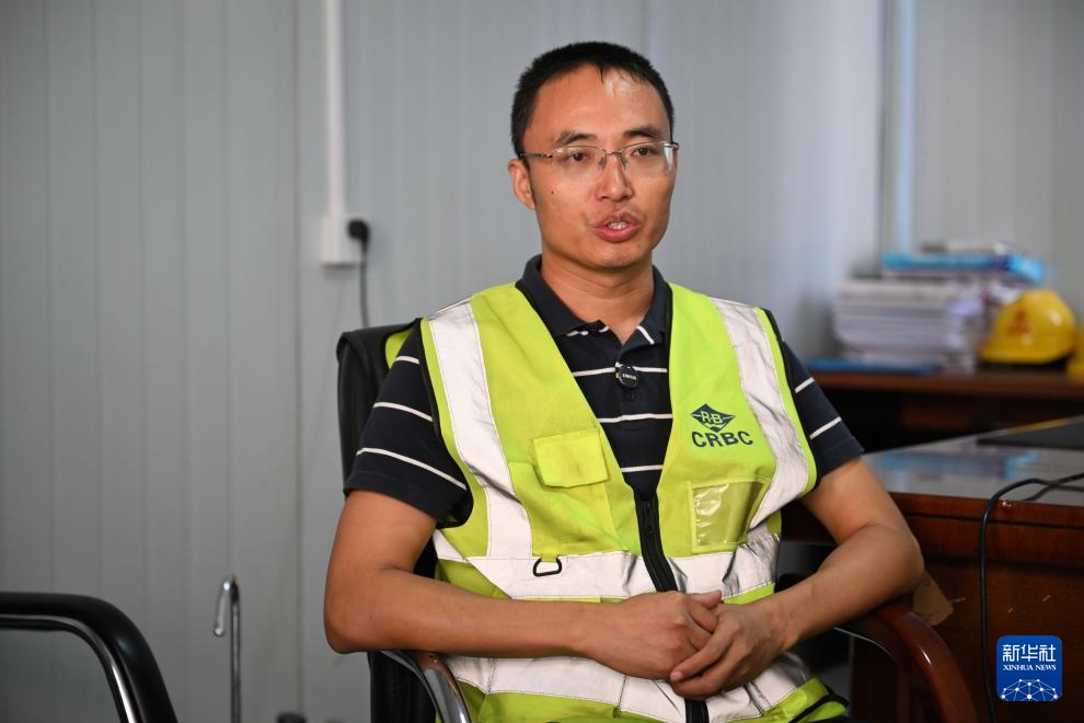 一带一路故事绘丨天堑变通途——帕米尔高原上的中塔公路巡礼