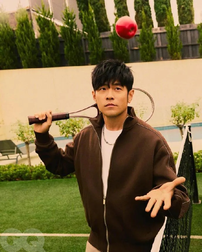 周杰伦突然发文！网友：居然25年了