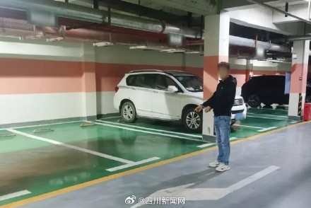 广元一男子泄愤毁坏前女友车辆被捕