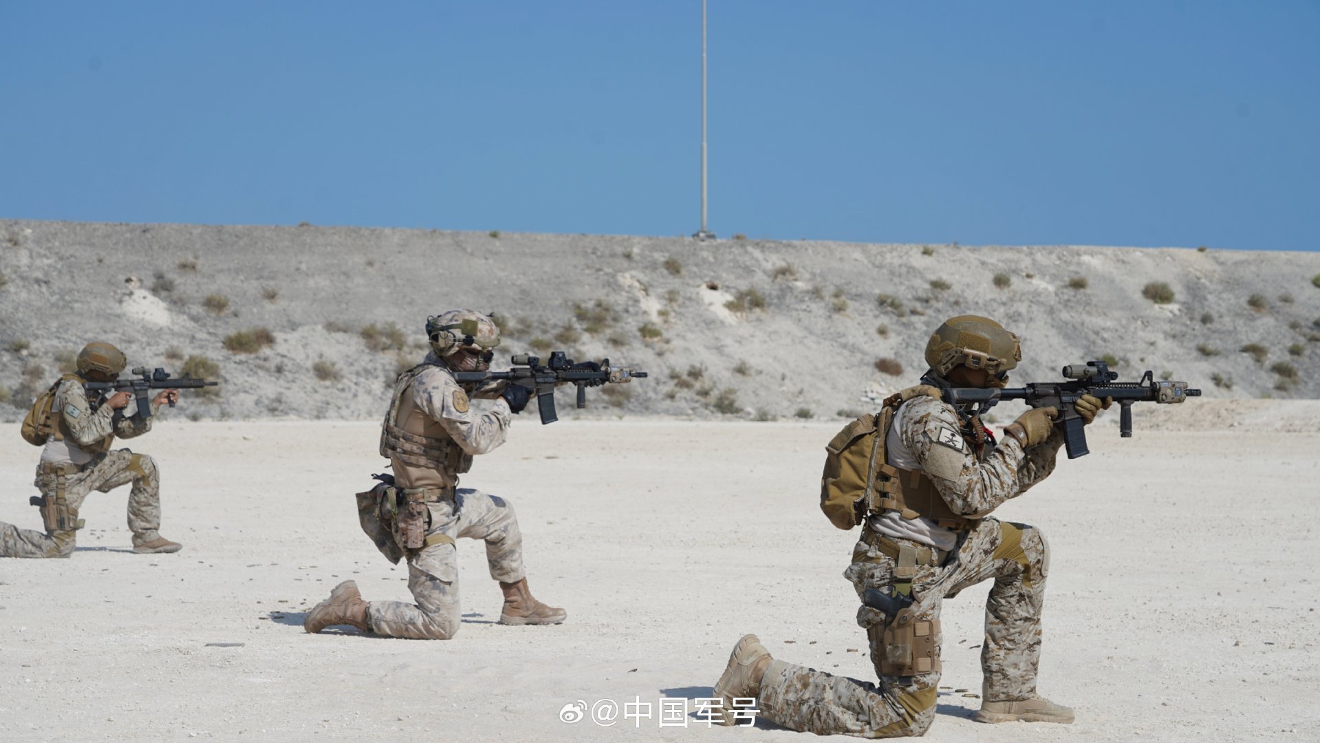 大场面来了!中沙“蓝剑-2025”海军联合训练现场 大场面来了!中沙“蓝剑-2025”海军联合训练现场