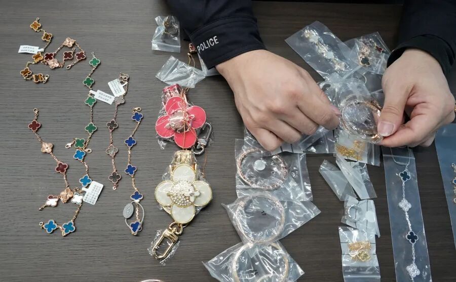 上海披露：22人被抓！顶级奢侈品巨头发来感谢信→