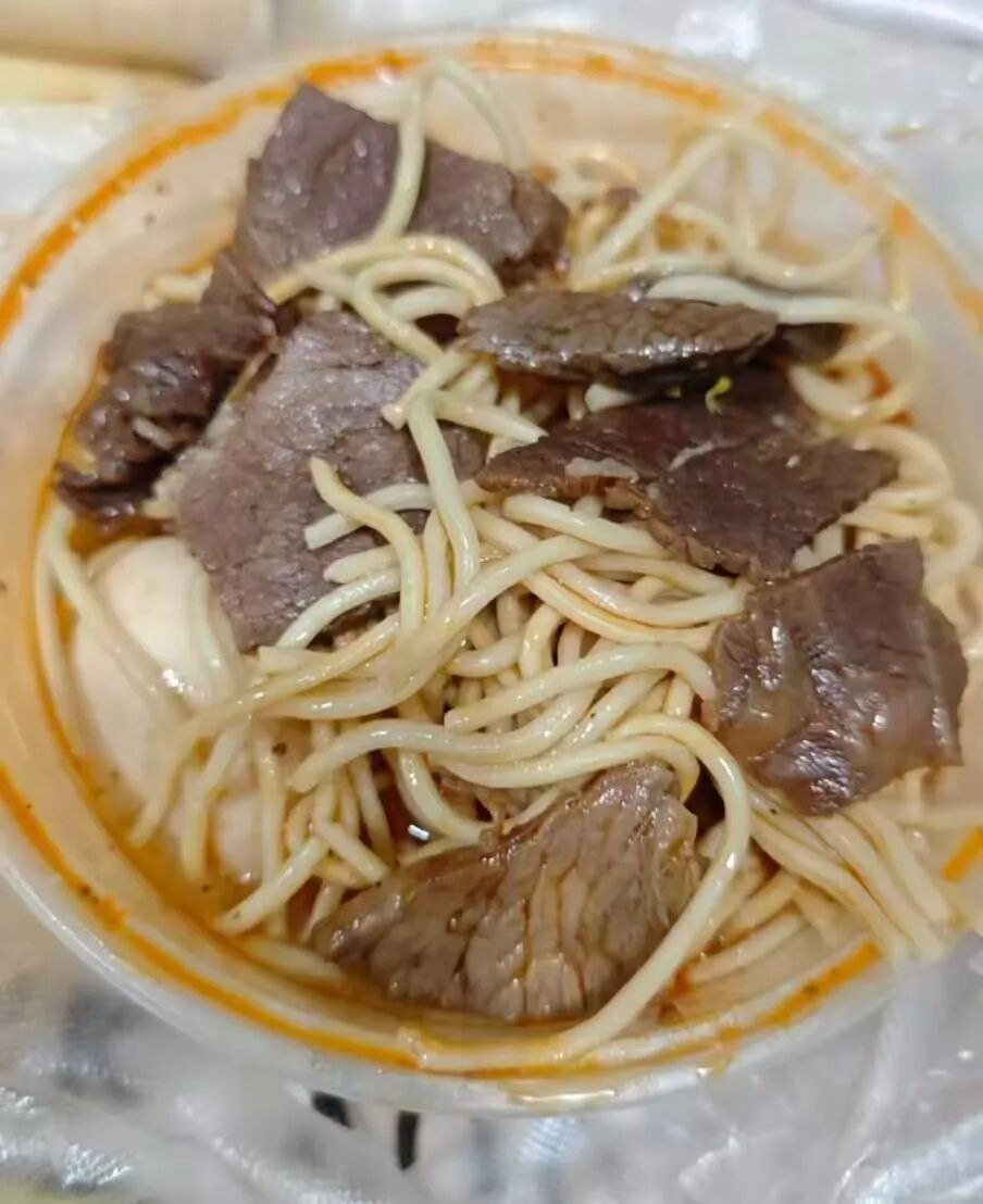 武汉一面馆爆火,有人跨省来吃面!“就是做了点微不足道的小事” 武汉一面馆爆火,有人跨省来吃面!“就是做了点微不足道的小事”