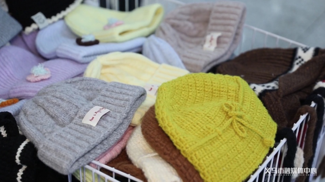 销量暴增！义乌这个爆款卖断货！老板：增加100多个员工还不够