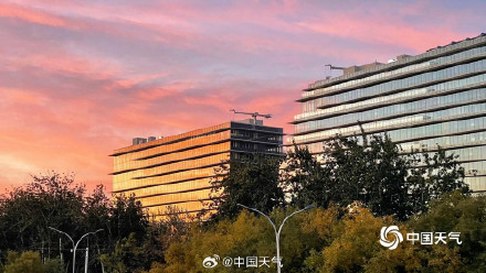 惊艳！北京金粉朝霞绚丽迷人