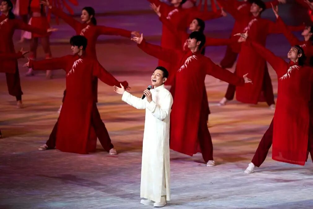 64岁刘德华,突然现身 64岁刘德华,突然现身