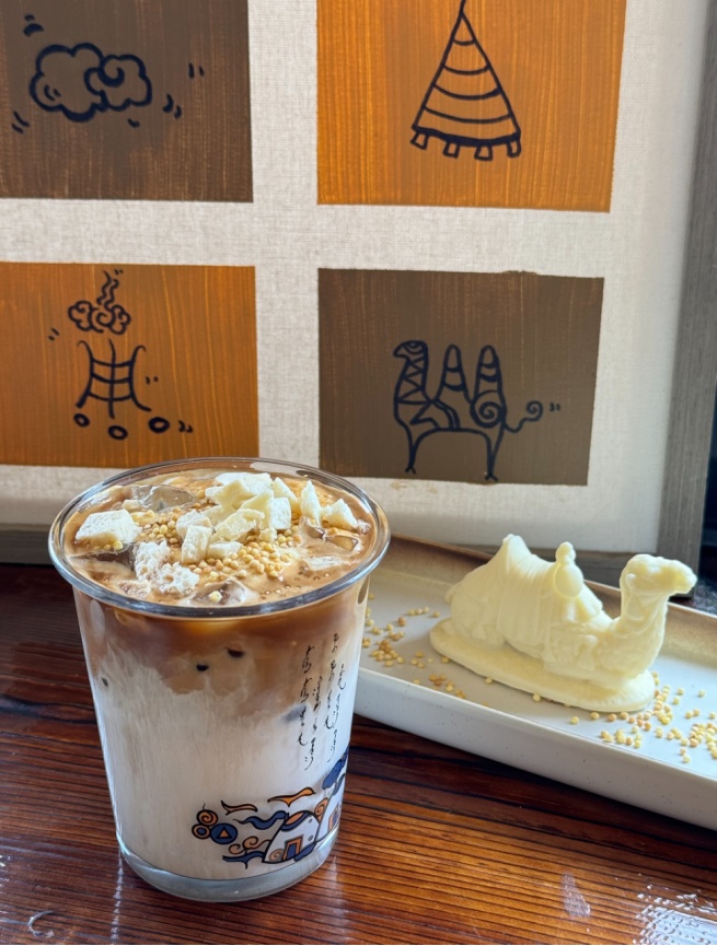 排队到腿麻，只为买它！呼市人看懵：就这！还是来呼和浩特看一下吧