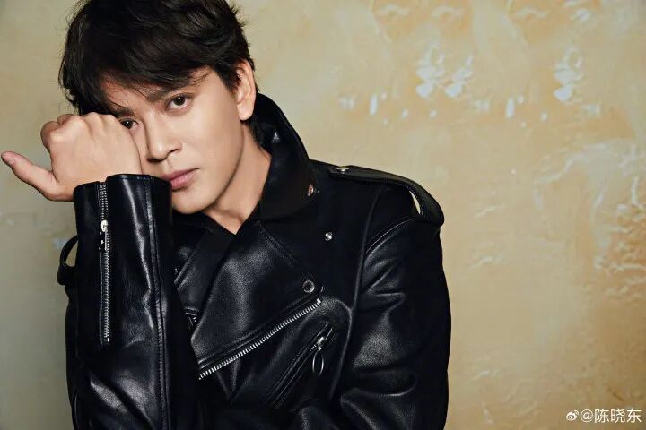 男演员崩溃痛哭求助:妻子病重陷入昏迷,每一分每一秒都在和时间赛跑!好友陈晓东发声 男演员崩溃痛哭求助:妻子病重陷入昏迷,每一分每一秒都在和时间赛跑!好友陈晓东发声