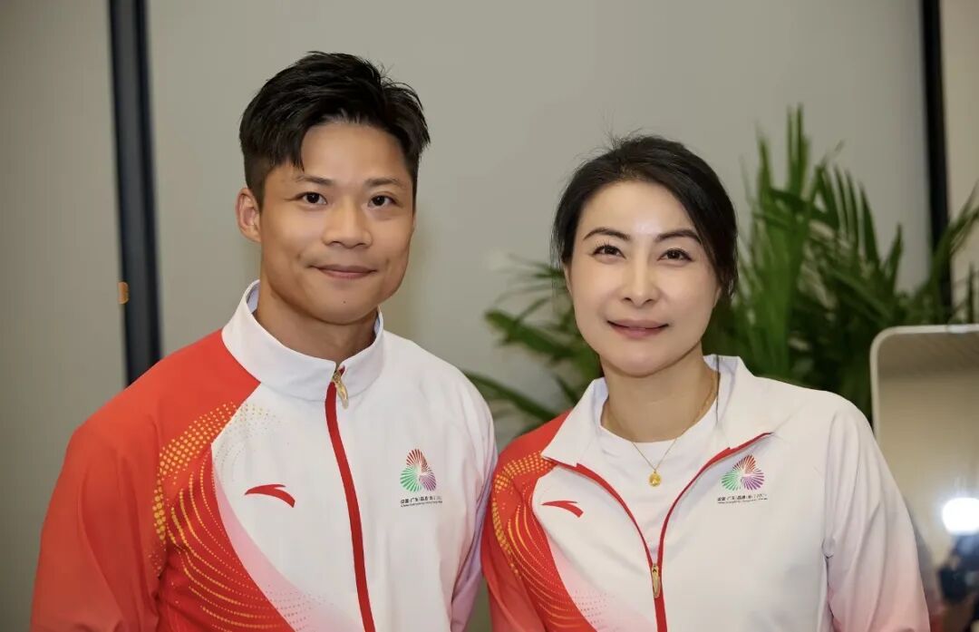 郭晶晶：很骄傲，很感动！