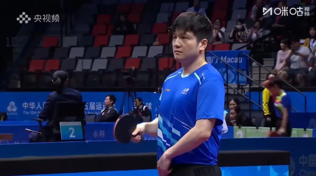 樊振东战胜周雨,晋级全运会男单16强,下一轮将迎战湖北队的薛飞 樊振东战胜周雨,晋级全运会男单16强,下一轮将迎战湖北队的薛飞