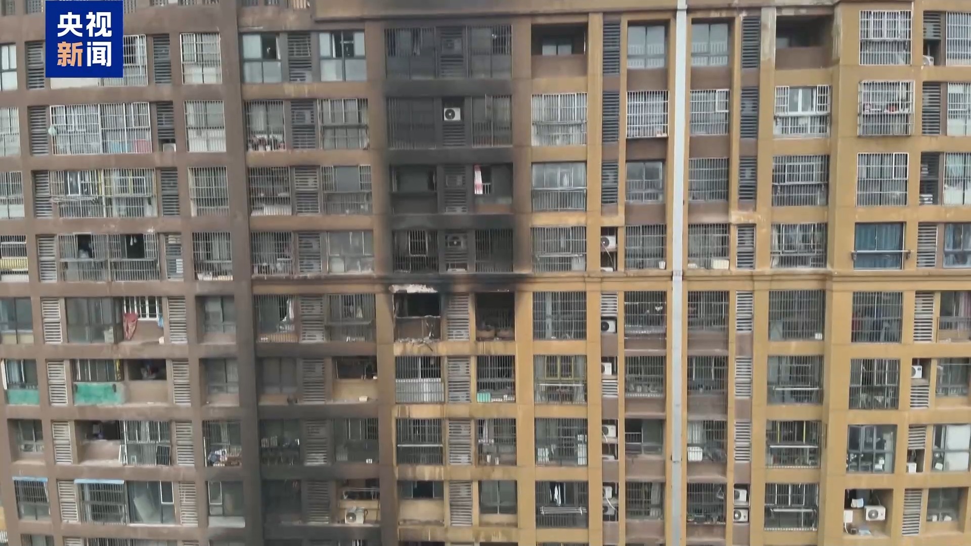 法治在线丨江苏南京“2·23”重大火灾事故调查 改装电动车起火为何引燃整栋楼? 法治在线丨江苏南京“2·23”重大火灾事故调查 改装电动车起火为何引燃整栋楼?