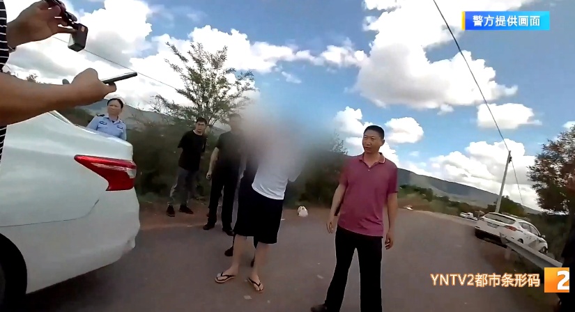 7℃河水中浸泡6小时！民警捞到手机那刻开心得像个孩子，发生了什么？