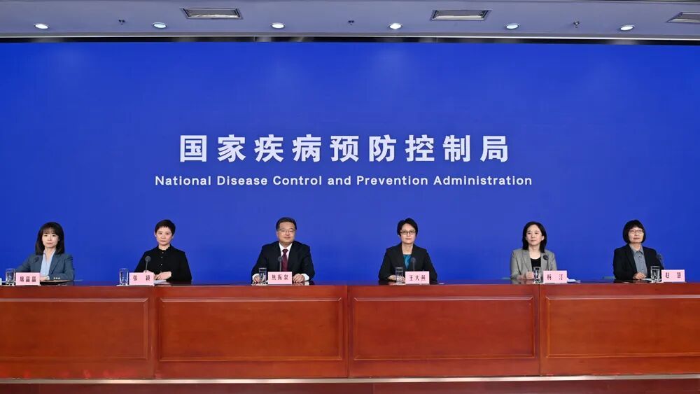 全国整体进入流感流行季,12月中下旬和1月初或出现流行高峰 全国整体进入流感流行季,12月中下旬和1月初或出现流行高峰