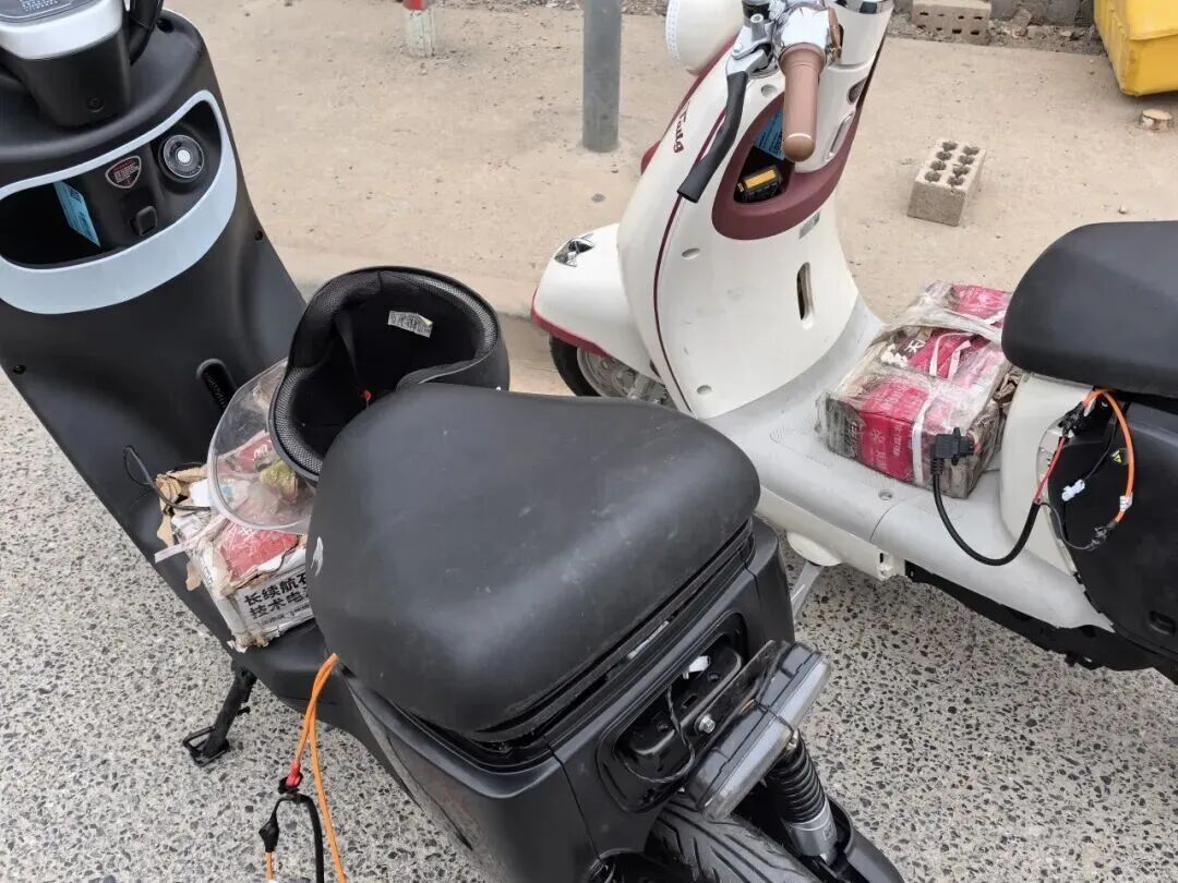 直接在派出所违法改装？上海街头惊现“流水线”式造假，现场操作让人瞠目