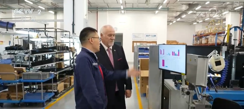 政策红利加速释放 中国“智造”凭实力驰骋全球 海南自贸港成投产投资新热土