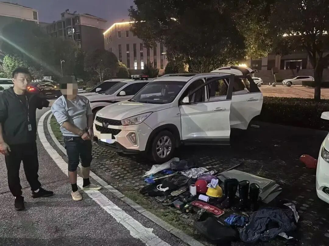 两男子盗窃1吨电缆，被民警抓获后……