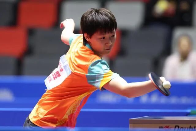 十五运会乒乓球女单 王曼昱首秀晋级