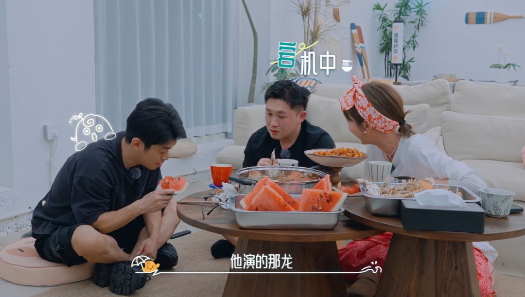 男演员自曝另一个身份！网友惊呼：万万没想到，他居然是……