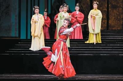 《我的大观园》有青春内核！陈丽君再谈滚楼梯片段