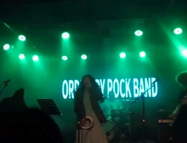 摇滚女歌手去世!工作中发生意外! 摇滚女歌手去世!工作中发生意外!