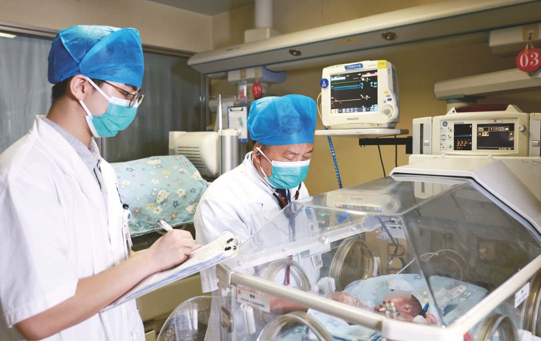 出生255克，广西一超早产儿顺利出院！