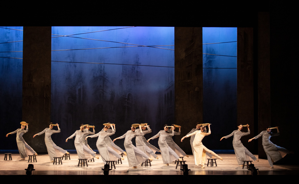 7年800场，舞剧《永不消逝的电波》成功的密码