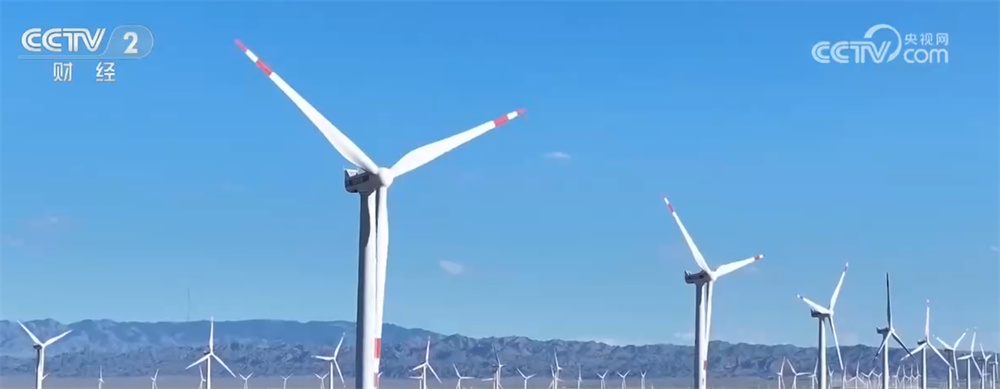 打好促进新能源集成融合发展“组合拳” 让“电”亮生活向新向绿向未来