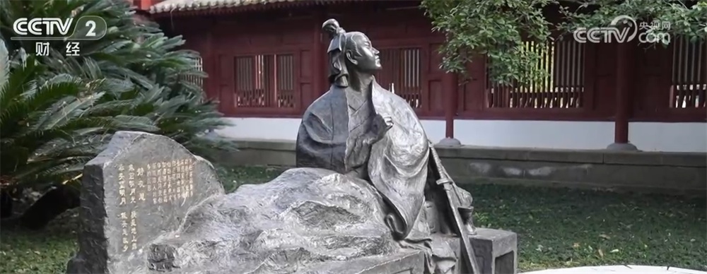 “冰雪+补贴”“彩林+温泉”“秋假+研学”齐发力 文旅市场激荡消费新活力