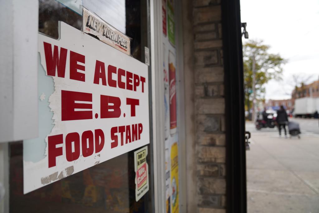 历史最长“停摆”将结束,美国“坏账”继续 历史最长“停摆”将结束,美国“坏账”继续