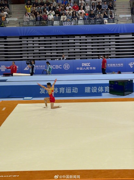 肖若腾十五运会全能冠军