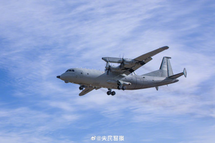 海军航空兵预警指挥训练出图 海军航空兵预警指挥训练出图