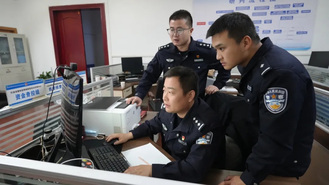 “检察官助理”上门取走101万元？