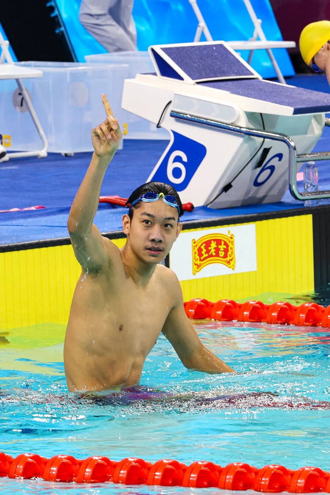 全运会游泳赛场群星扎堆 “神仙打架”背后的江湖与传承