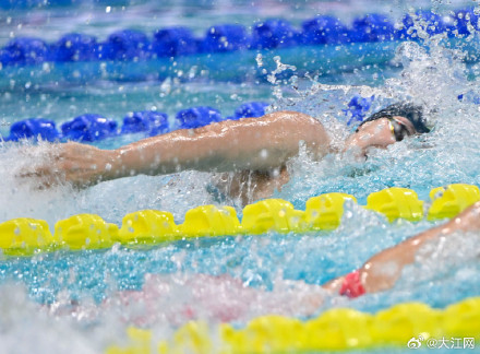 江西运动员程玉洁勇夺十五运女子50米自由泳银牌