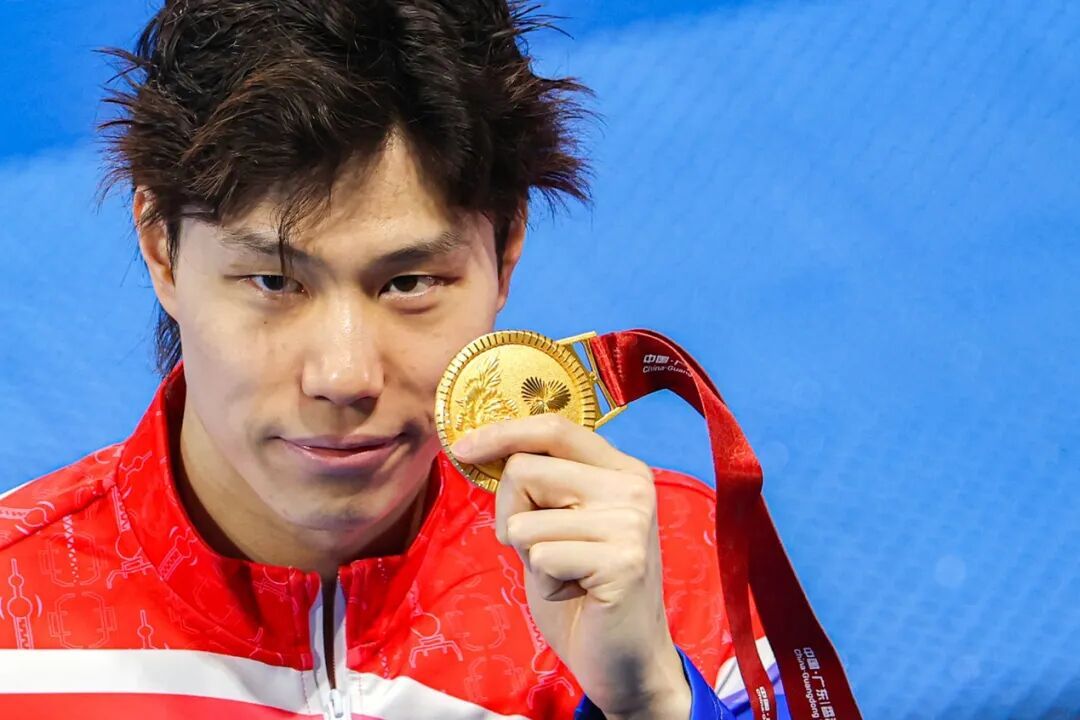 全运会游泳赛场群星扎堆 “神仙打架”背后的江湖与传承