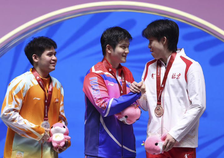 樊振东：469天后，王者归来