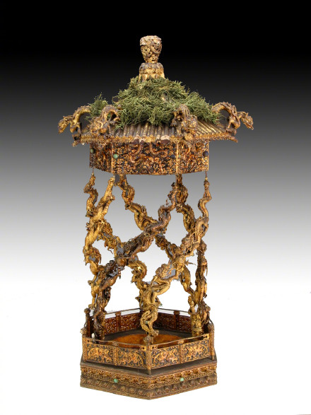 从120件文物看沈阳故宫400年