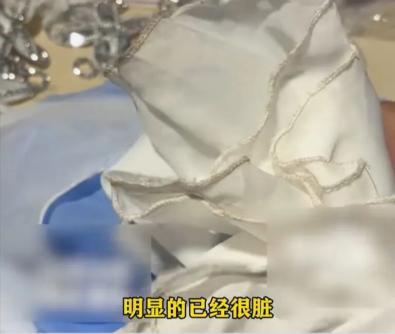 学生网购演出服，演完集体退货？商家无奈求助