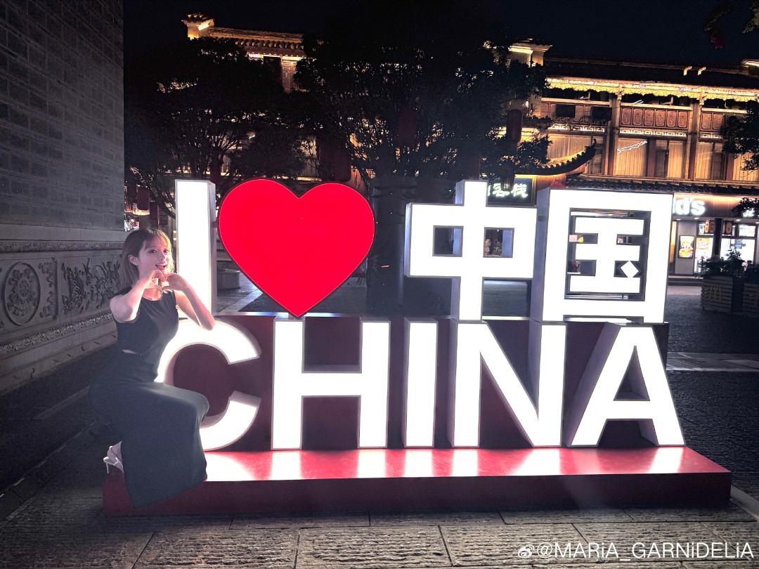 日本歌手美依礼芽发文：中国是我的第二故乡，我永远支持一个中国