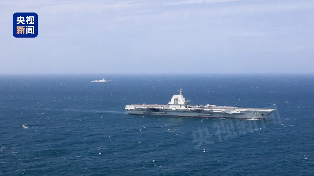 福建舰开展首次海上实兵训练，歼-35、歼-15T、歼-15DT、空警-600弹射起飞