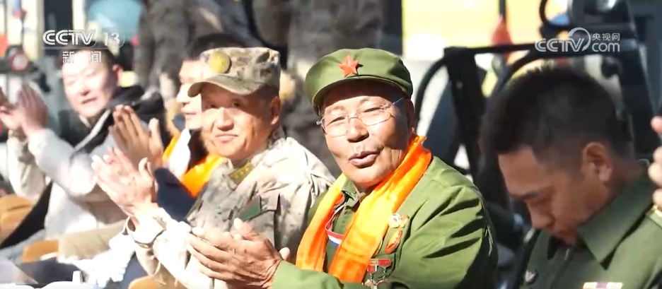 从“脚板丈量”到“智慧助巡” 昆木加哨所官兵见证65载戍边科技变迁