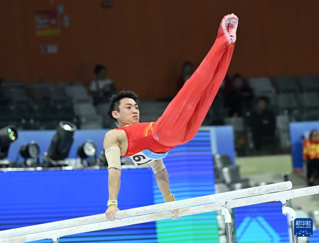 全运会｜体操——男子双杠决赛：邹敬园夺冠
