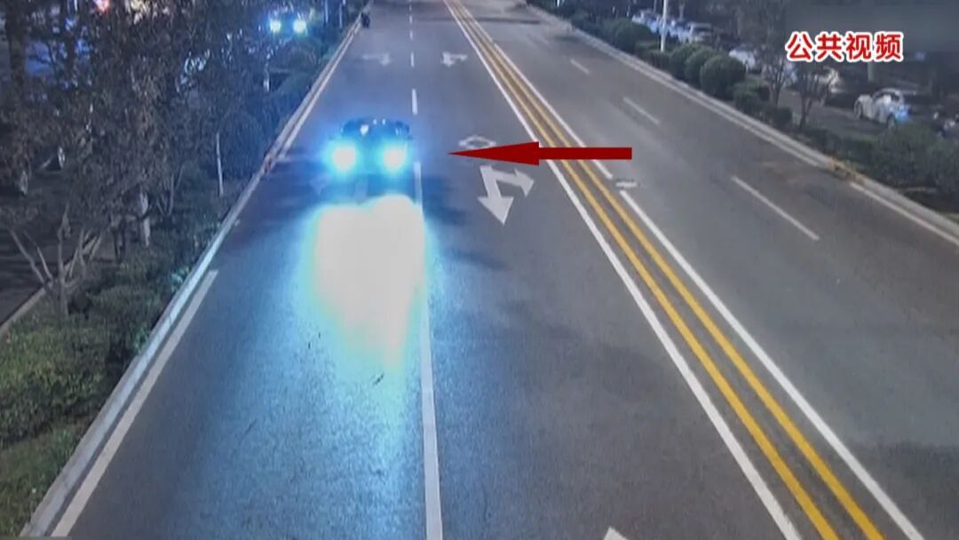 未成年人驾兰博基尼深夜炸街，北京民警：拘了！