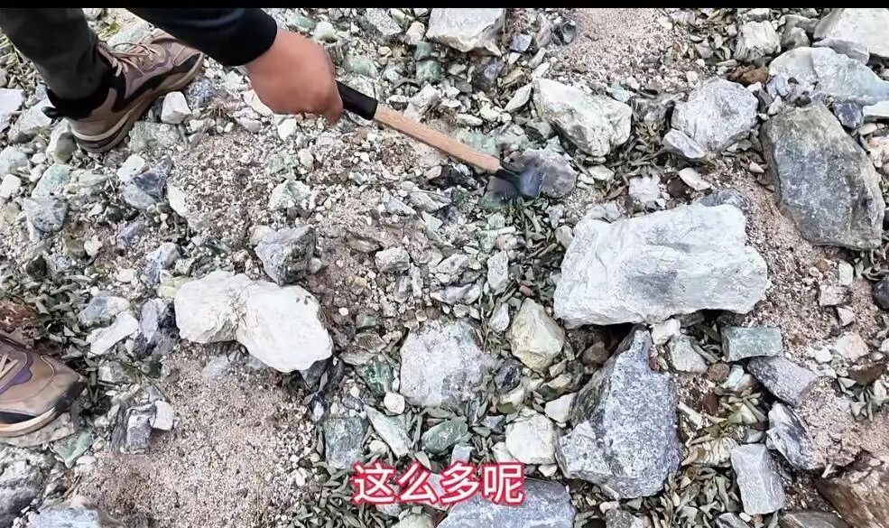 来辽宁“寻宝”,捡石头路线都给你摸清楚儿的 来辽宁“寻宝”,捡石头路线都给你摸清楚儿的