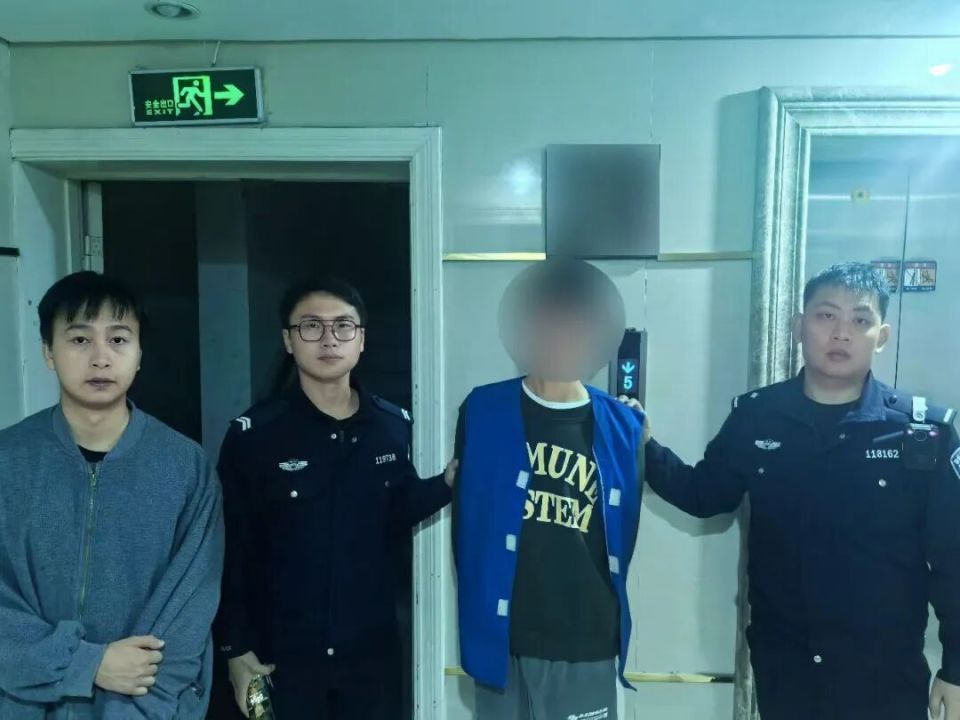 为收藏观赏,男子专偷同楼邻居旧球鞋,被采取刑事强制措施 为收藏观赏,男子专偷同楼邻居旧球鞋,被采取刑事强制措施