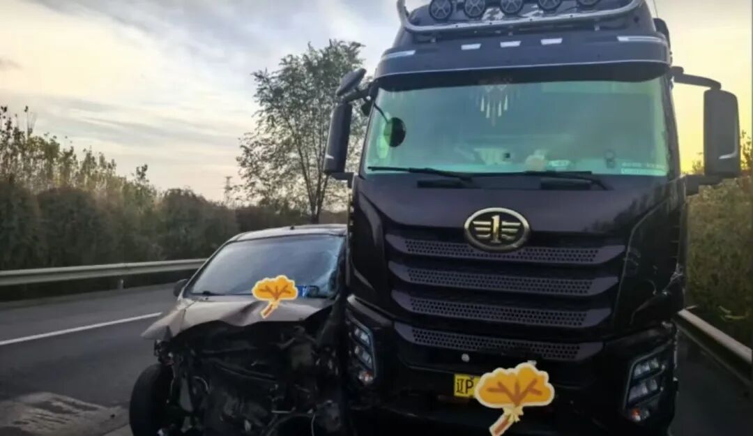 事发太原二环高速，两车“斗气”互别相撞，双双被罚！