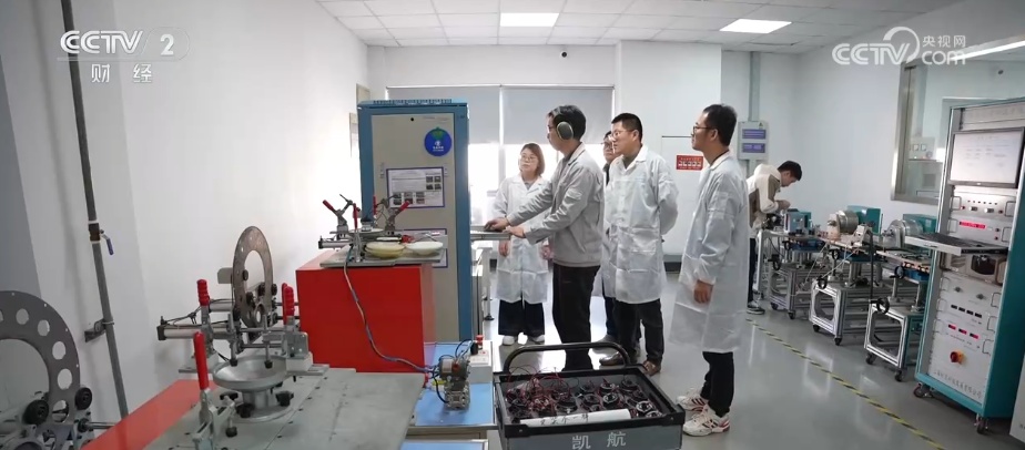 诸多完整产业链“世界之最”强底气！如何用好超大规模市场？| 观察↓