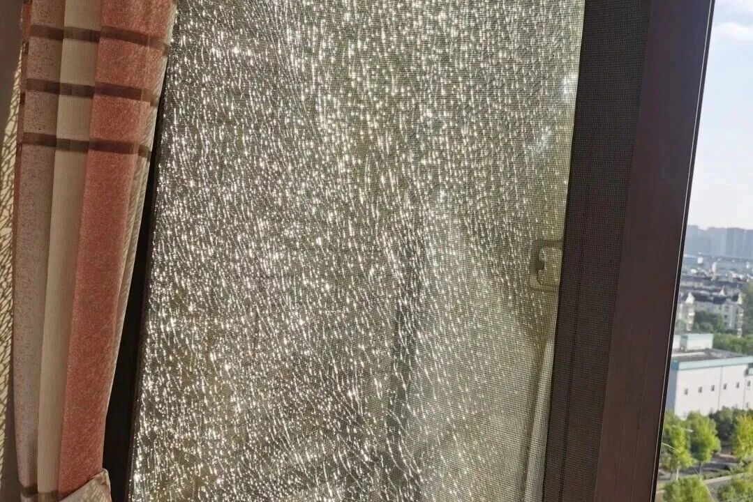 同一楼内5户人家离奇失火!火种竟从天而降…… 同一楼内5户人家离奇失火!火种竟从天而降……