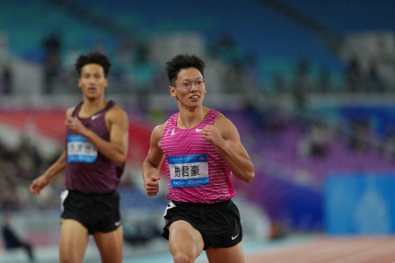 施君豪获得男子200米冠军
