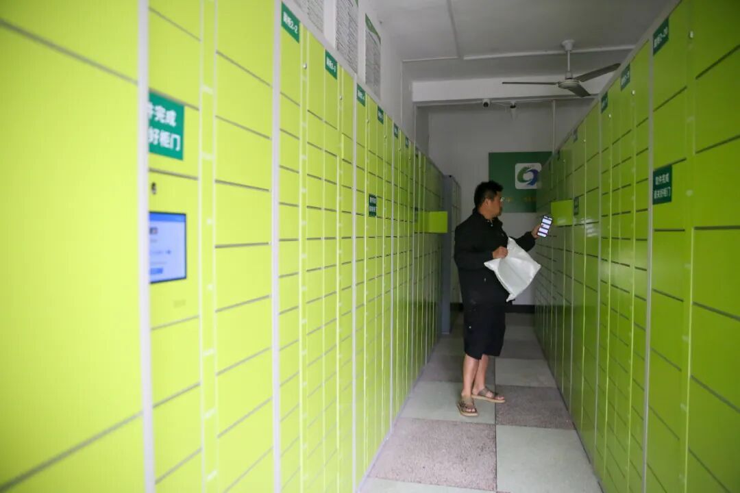 备注了“送货上门”，你的快递为啥还是被放在驿站？